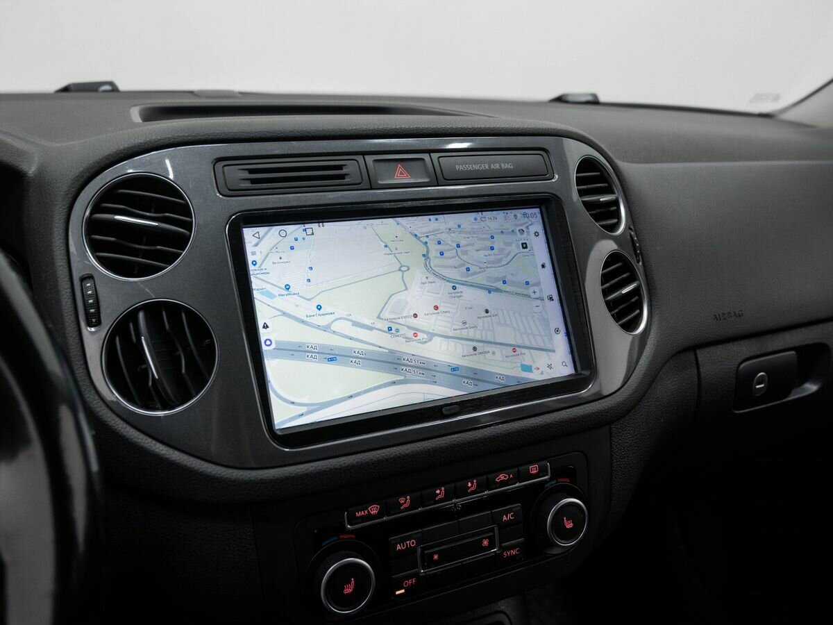 Купить Volkswagen Tiguan с пробегом. Фото: #18