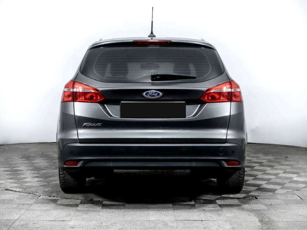 Купить Ford Focus с пробегом. Фото: #4