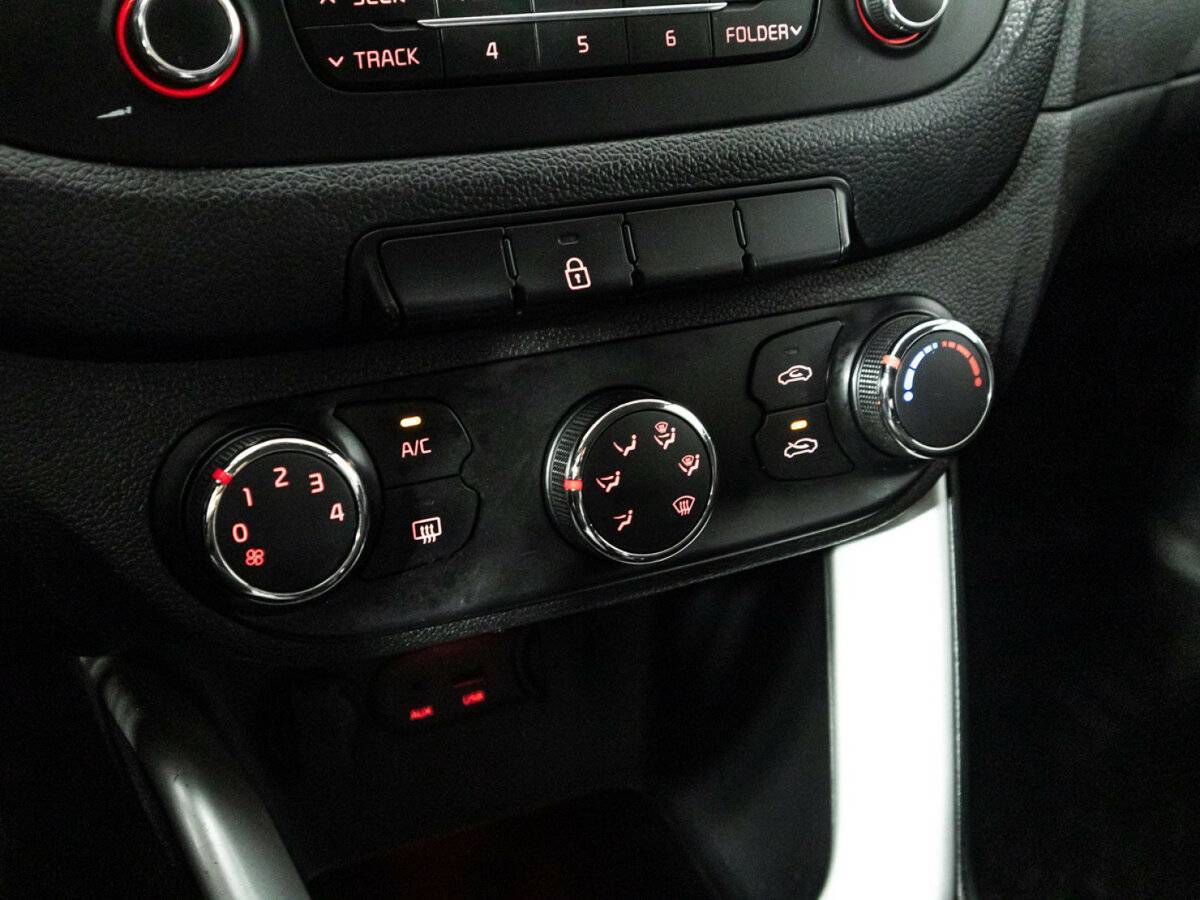 Купить Kia Ceed с пробегом. Фото: #15