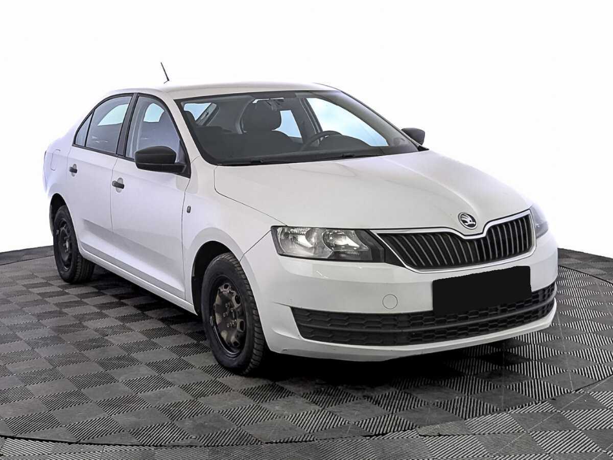 Купить Skoda Rapid с пробегом. Фото: #2