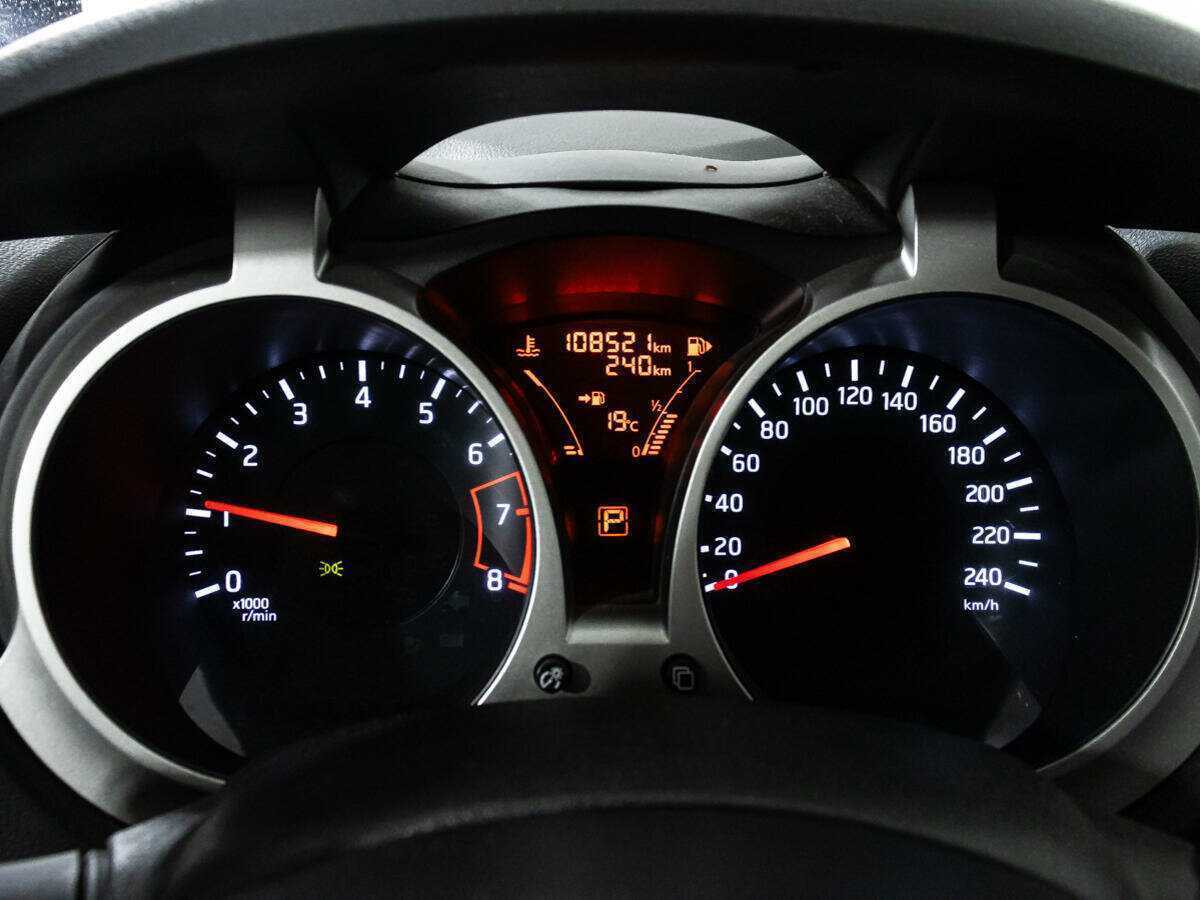 Купить Nissan Juke с пробегом. Фото: #11