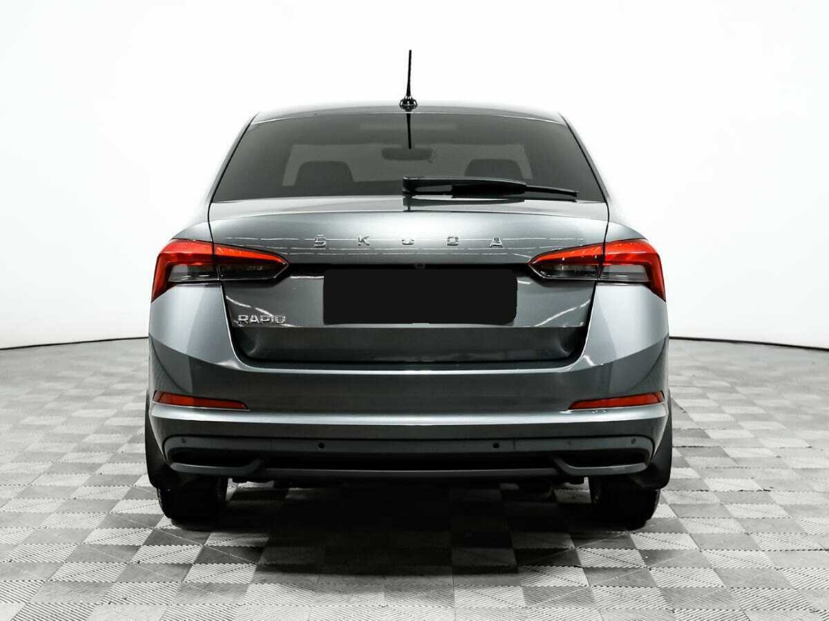 Купить Skoda Rapid с пробегом. Фото: #5