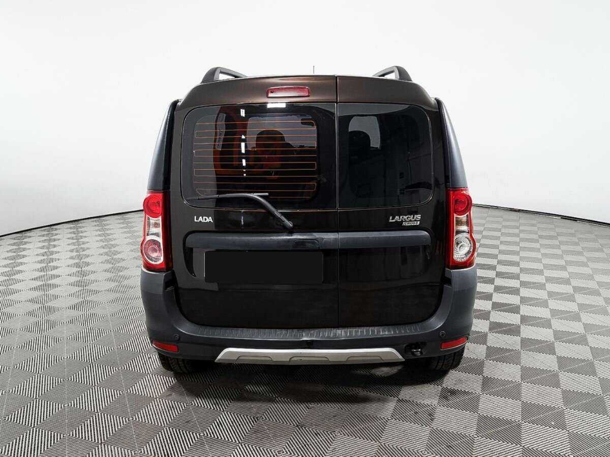Купить Lada (ВАЗ) Largus с пробегом. Фото: #5