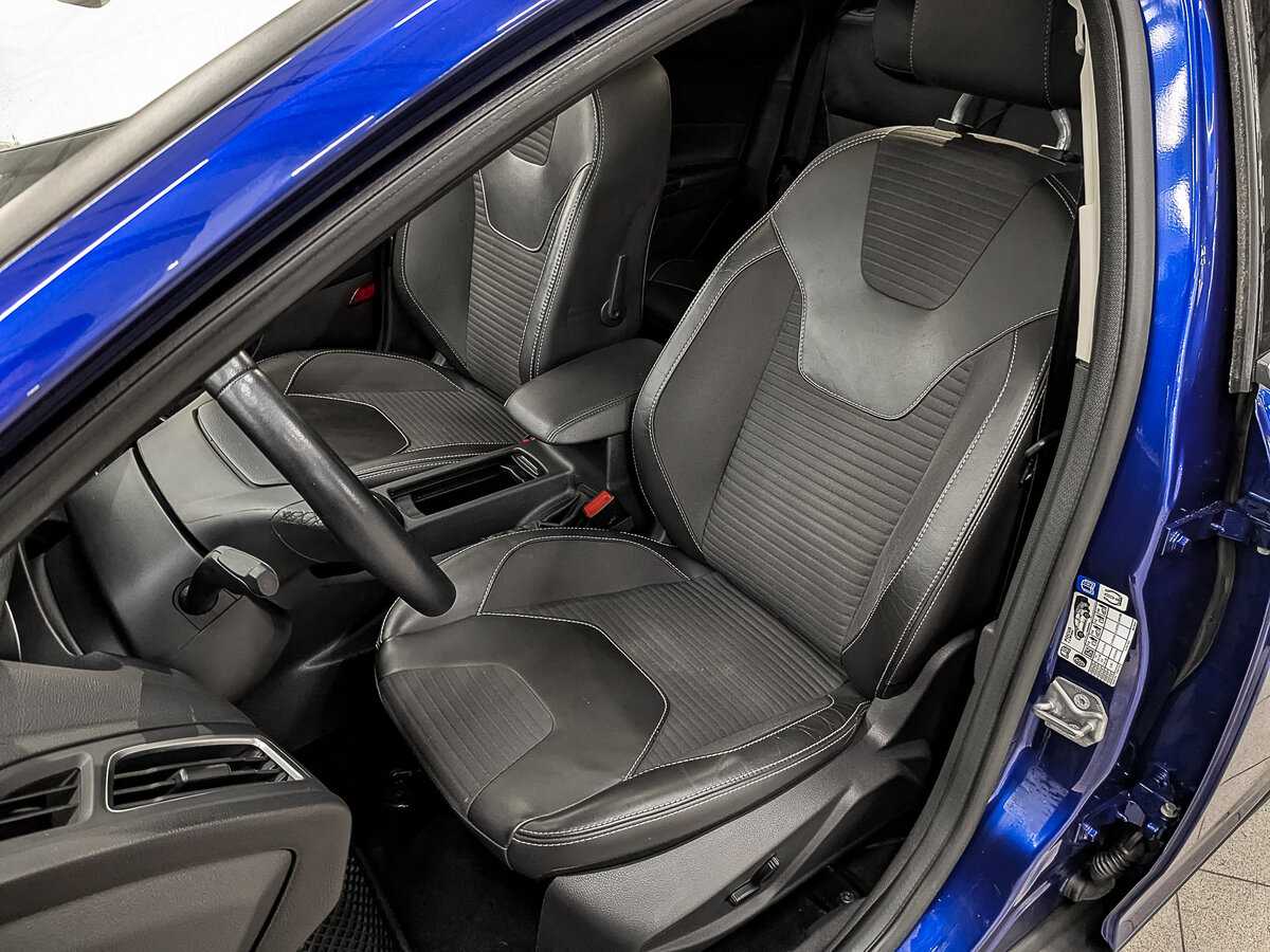 Купить Ford Focus с пробегом. Фото: #19