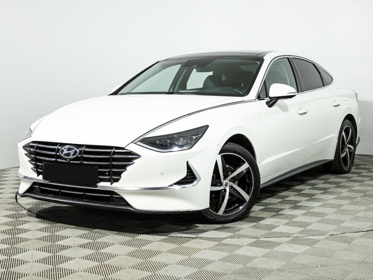 Купить Hyundai Sonata с пробегом. Посмотреть фото