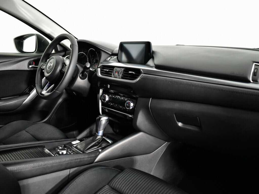 Купить Mazda 6 с пробегом. Фото: #8
