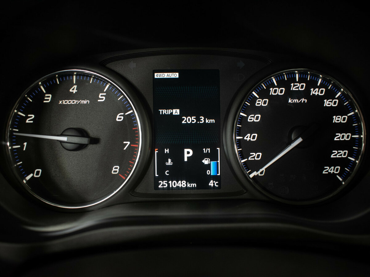 Купить Mitsubishi Outlander с пробегом. Фото: #11