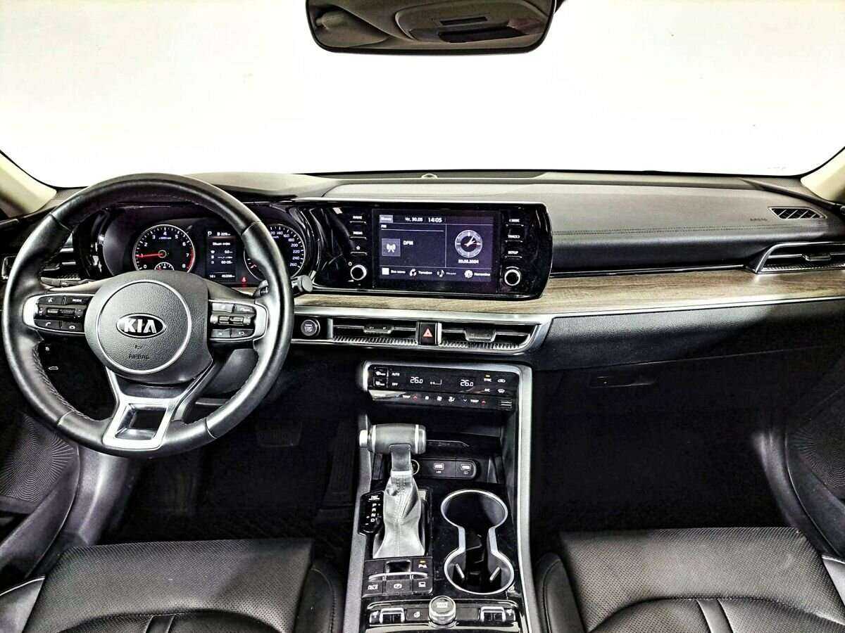 Купить Kia K5 с пробегом. Фото: #11