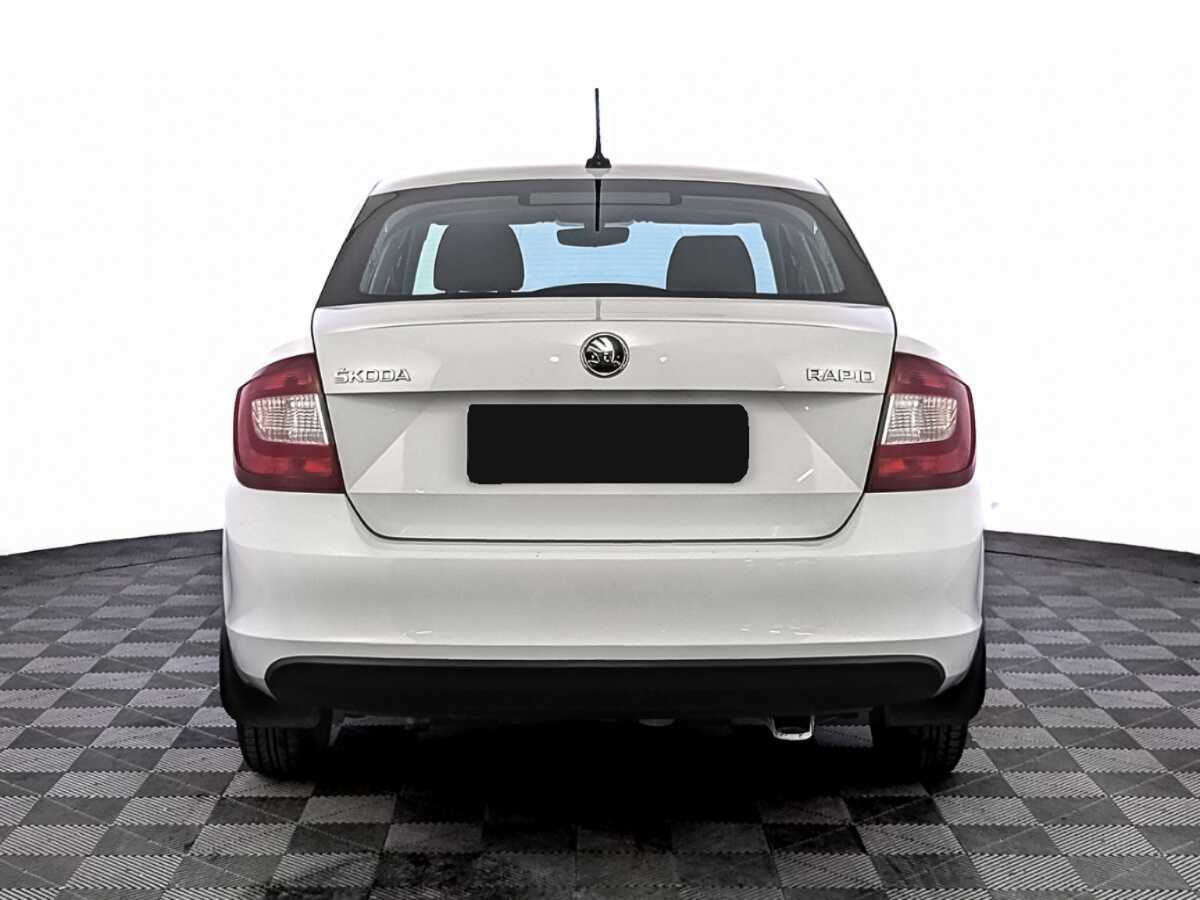 Купить Skoda Rapid с пробегом. Фото: #5