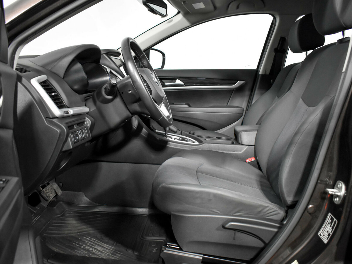 Купить Dongfeng AX7 с пробегом. Фото: #7