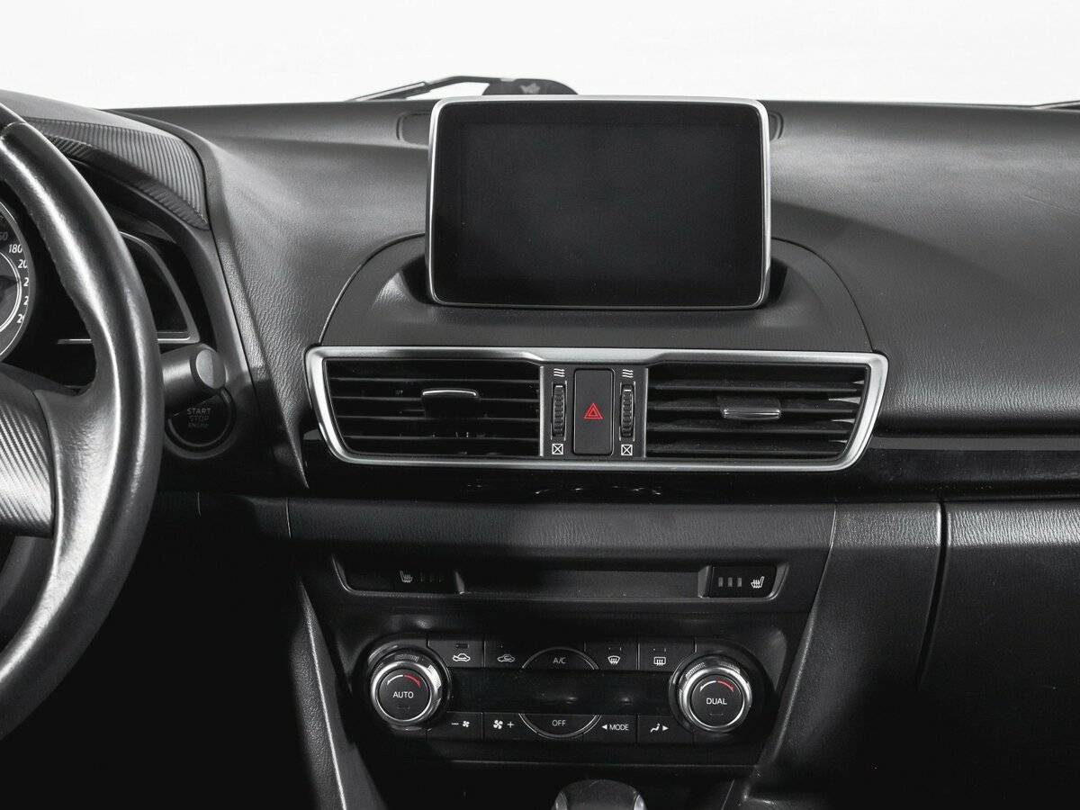 Купить Mazda 3 с пробегом. Фото: #12