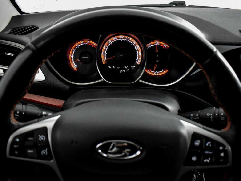 Купить Lada (ВАЗ) Vesta с пробегом. Фото: #14