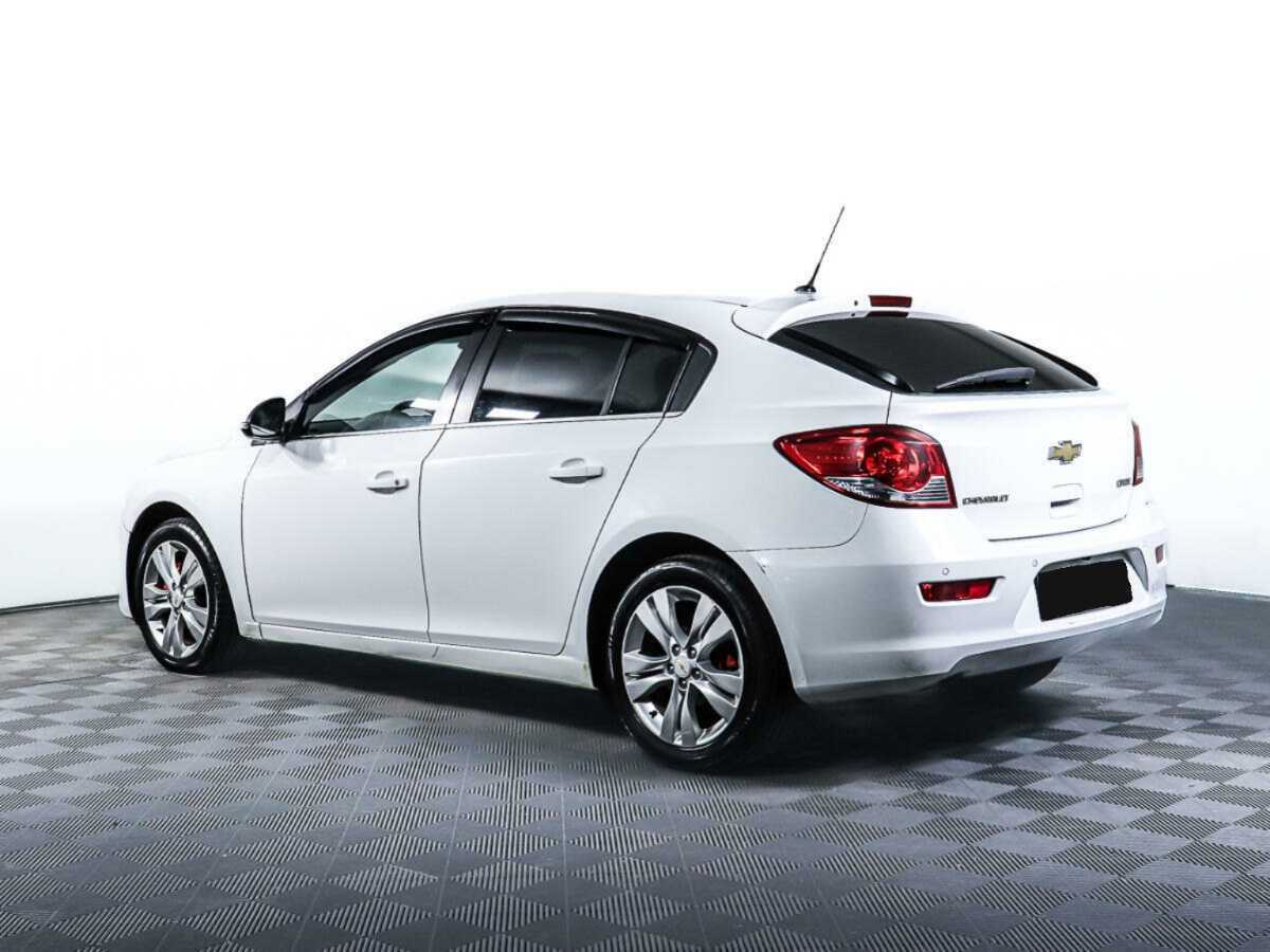 Купить Chevrolet Cruze с пробегом. Фото: #5