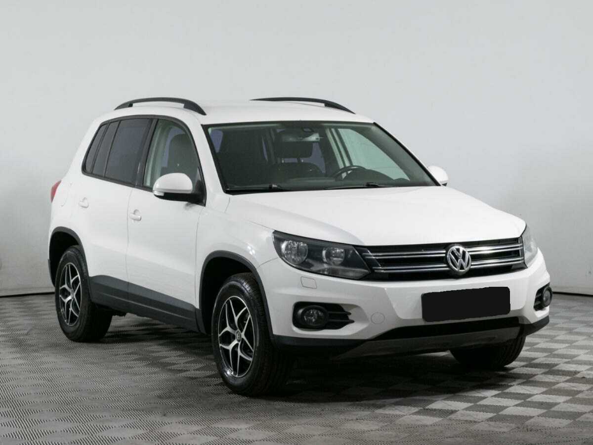 Купить Volkswagen Tiguan с пробегом. Фото: #2