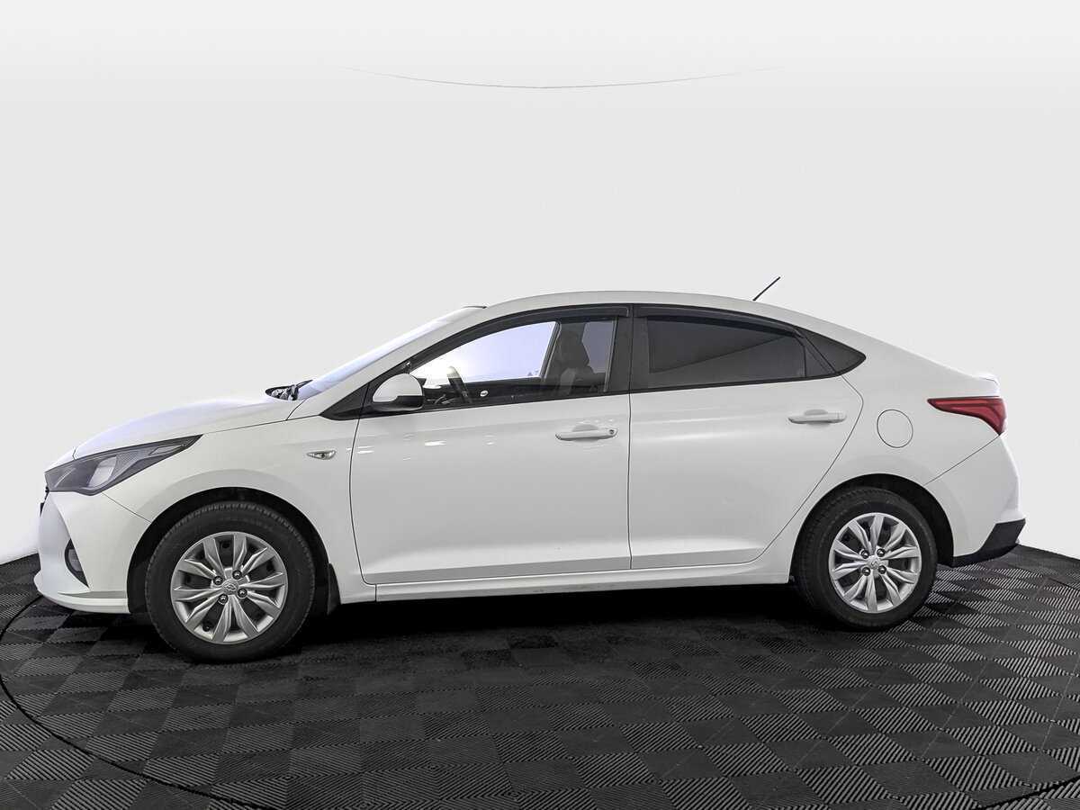 Купить Hyundai Solaris с пробегом. Фото: #7