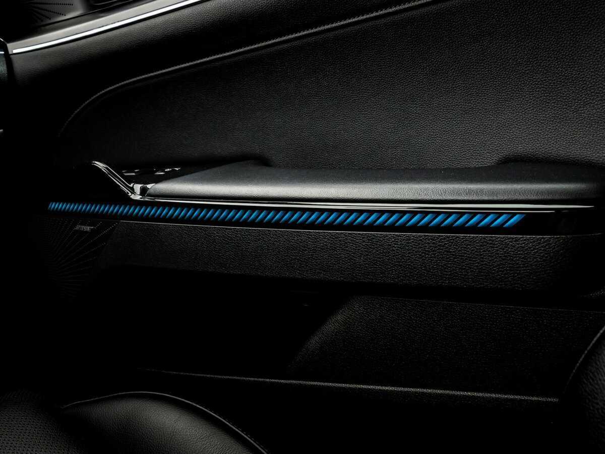 Купить Kia K5 с пробегом. Фото: #19