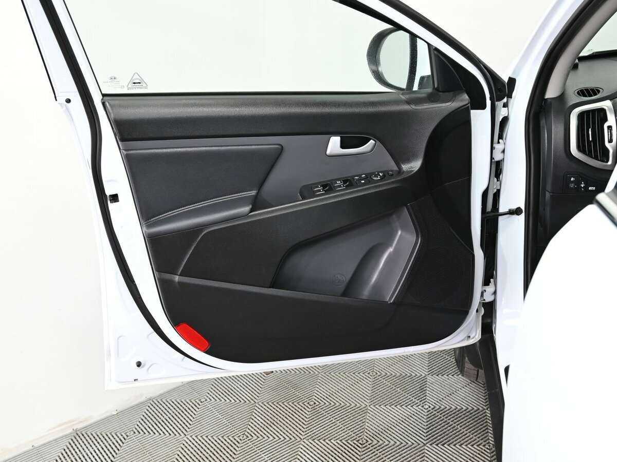Купить Kia Sportage с пробегом. Фото: #8
