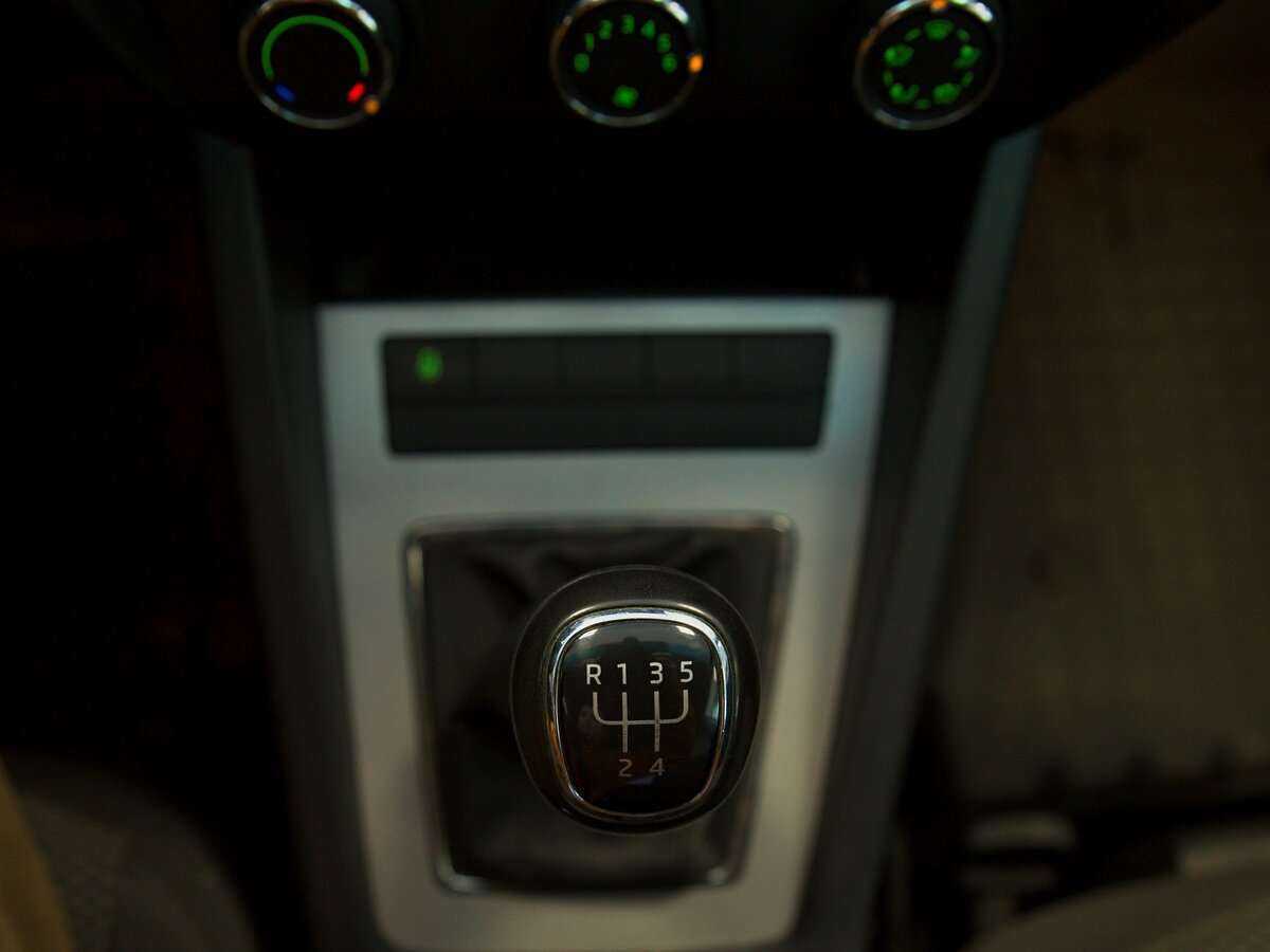 Купить Skoda Octavia с пробегом. Фото: #12