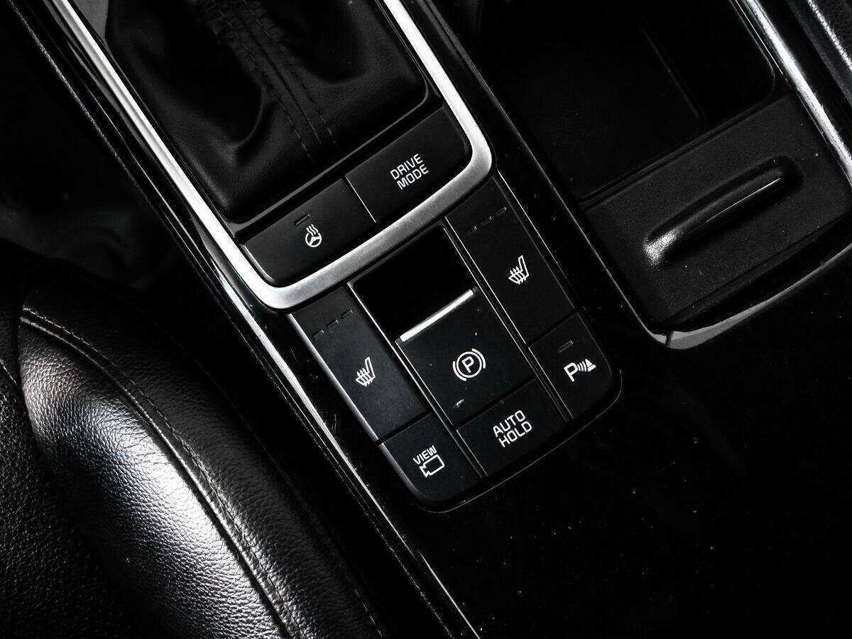 Купить Kia Optima с пробегом. Фото: #9