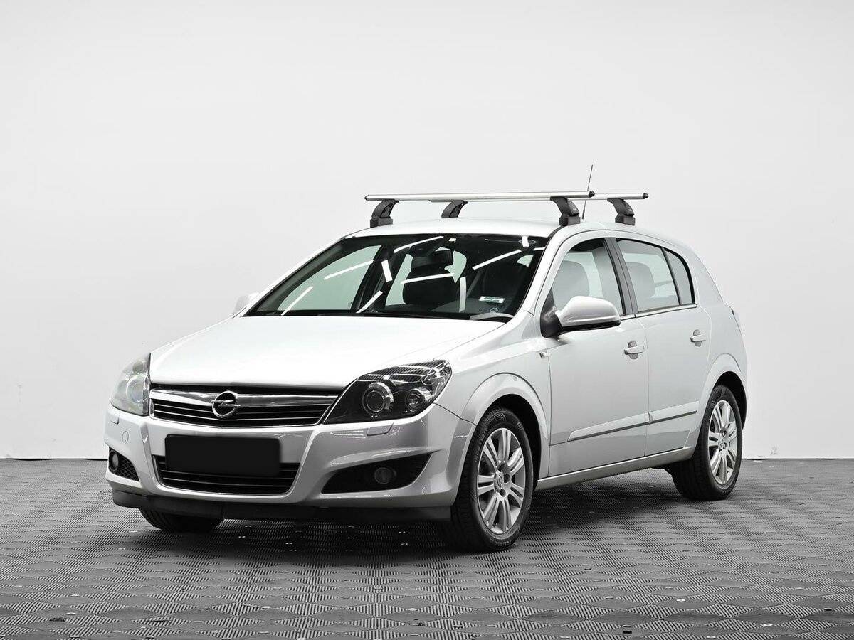Купить Opel Astra с пробегом. Посмотреть фото