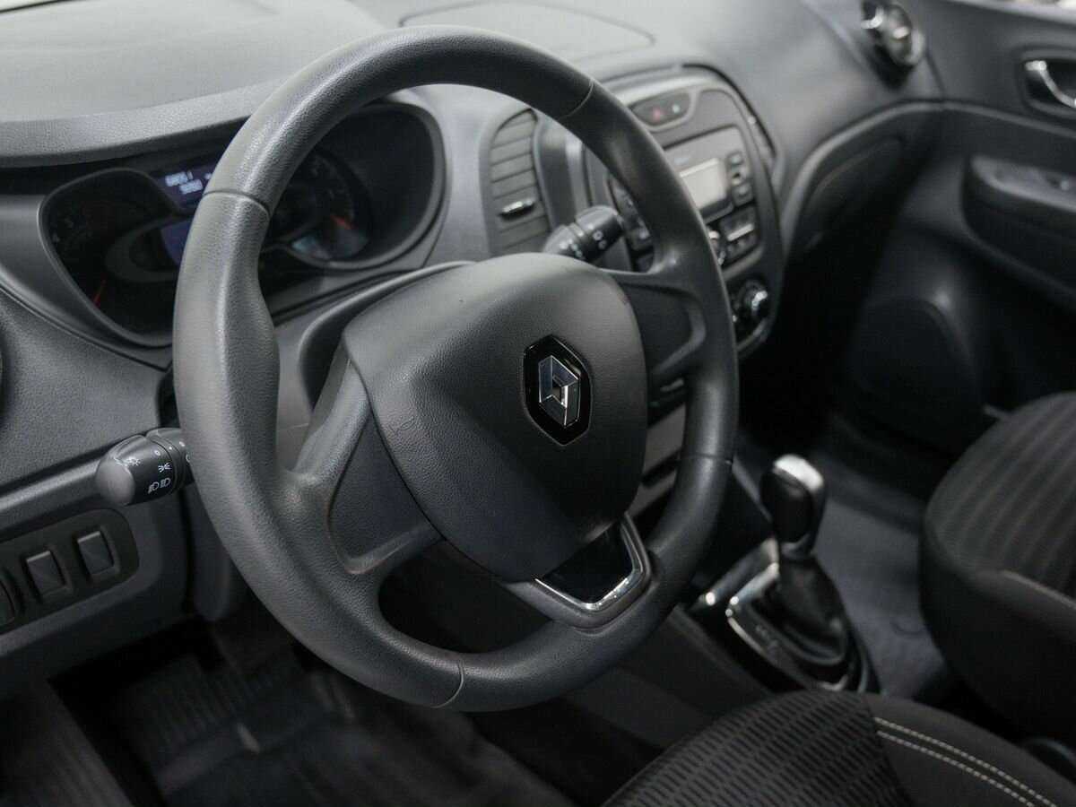 Купить Renault Kaptur с пробегом. Фото: #16