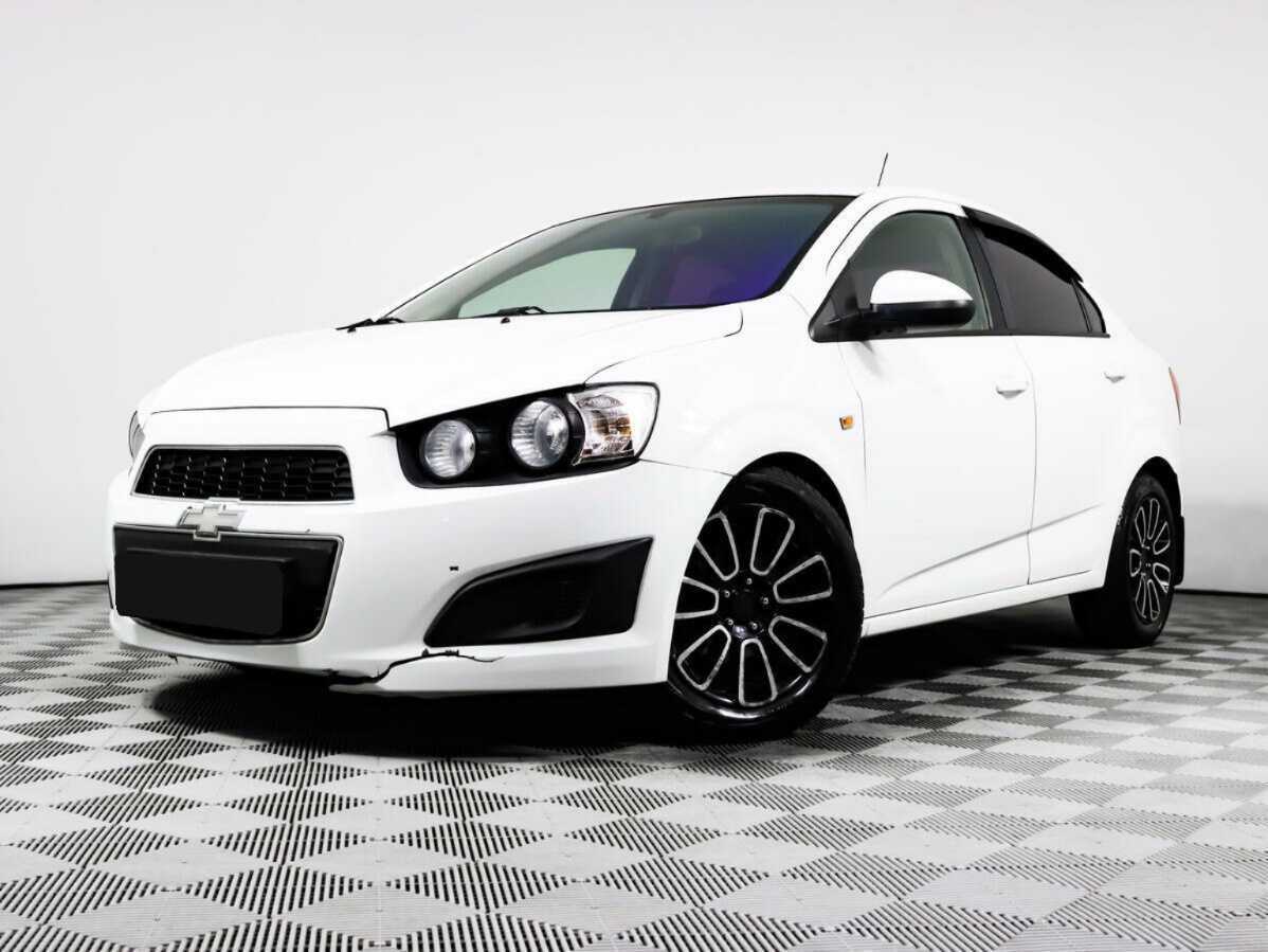 Купить Chevrolet Aveo с пробегом. Посмотреть фото