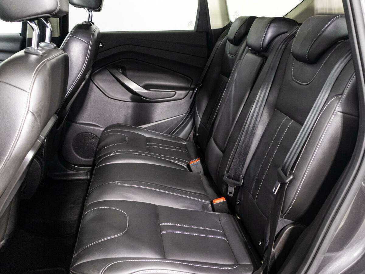 Купить Ford Kuga с пробегом. Фото: #9