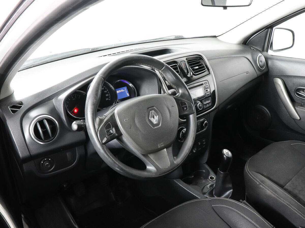 Купить Renault Sandero с пробегом. Фото: #8