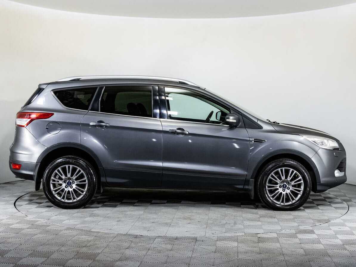 Купить Ford Kuga с пробегом. Фото: #3