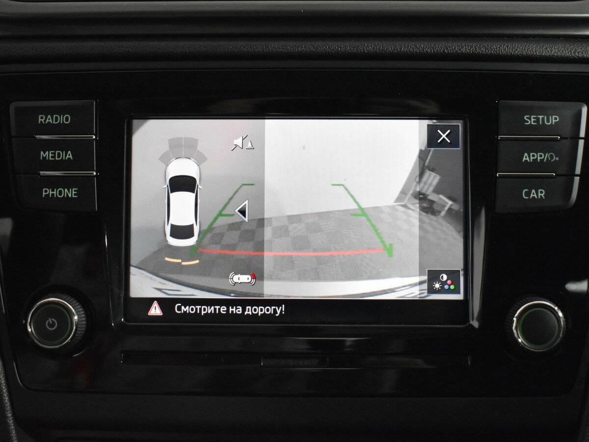 Купить Skoda Rapid с пробегом. Фото: #16