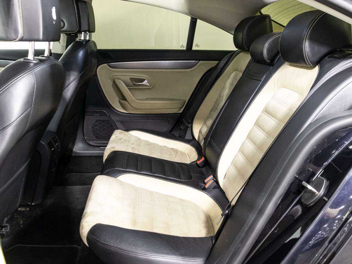 Купить Volkswagen Passat CC с пробегом. Фото: #9