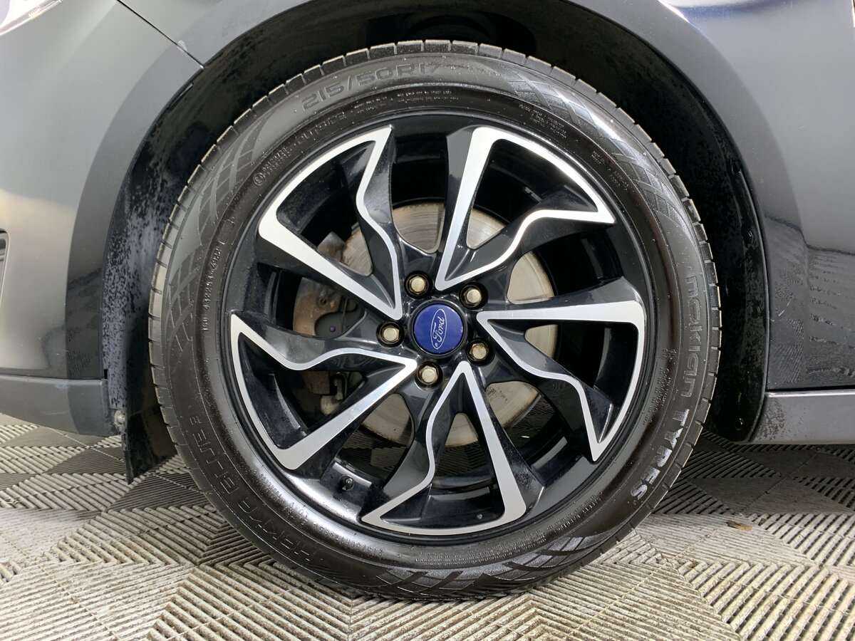 Купить Ford Focus с пробегом. Фото: #8