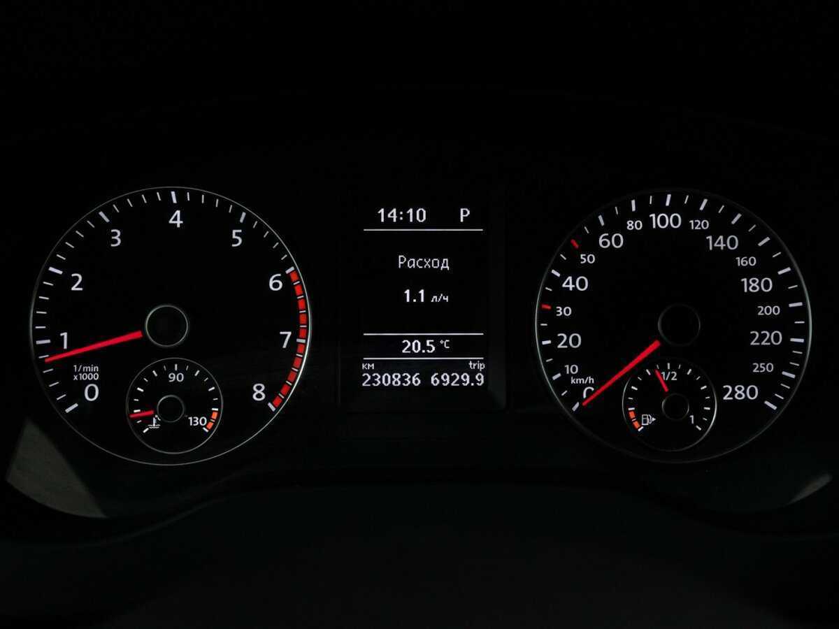 Купить Volkswagen Jetta с пробегом. Фото: #11