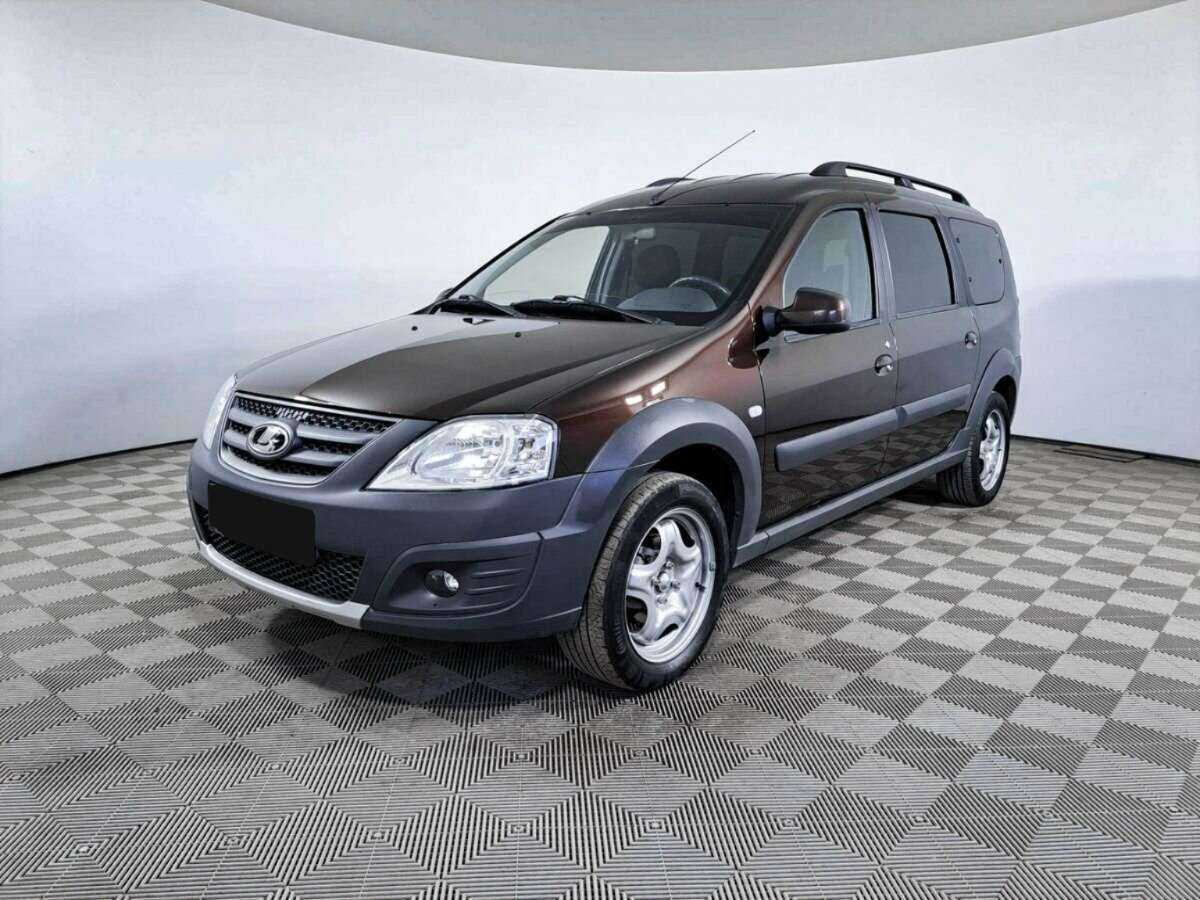 Купить Lada (ВАЗ) Largus с пробегом. Посмотреть фото