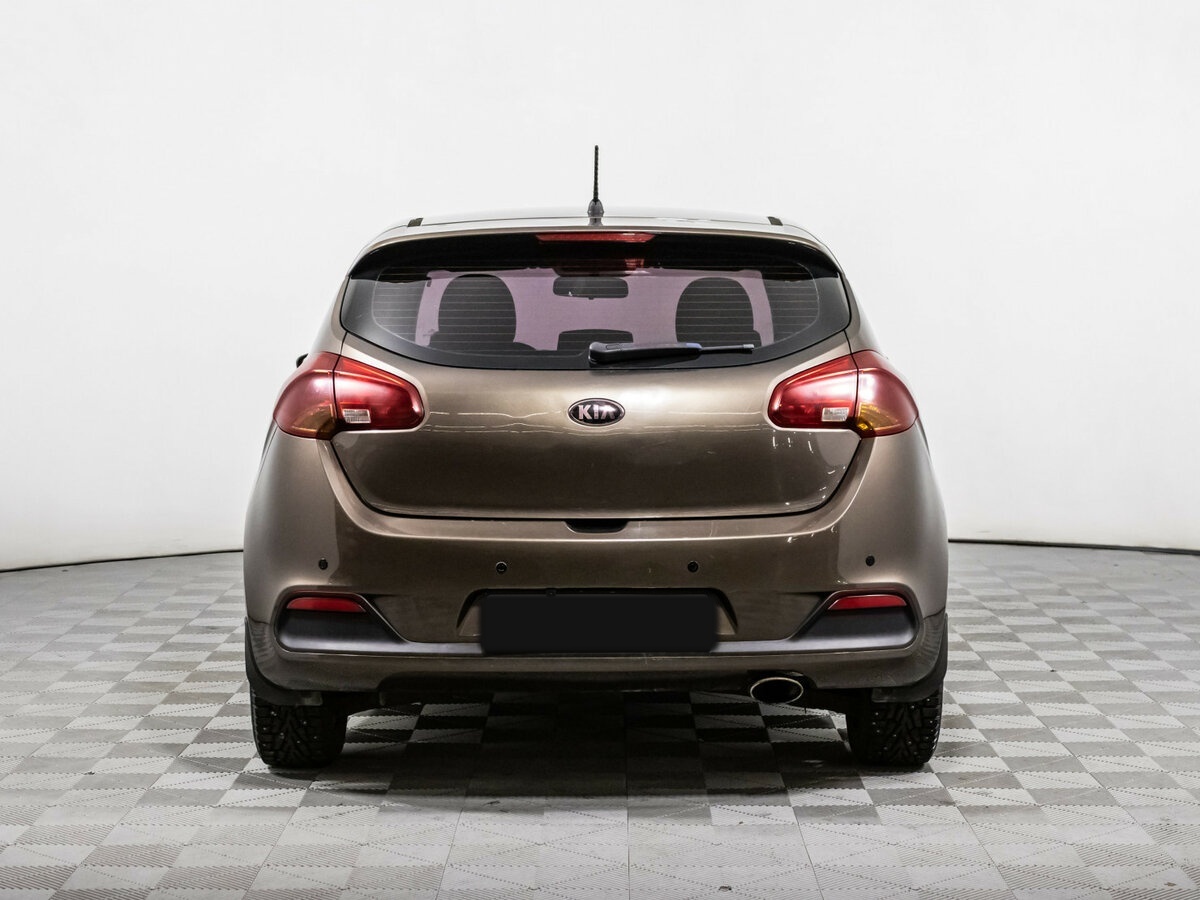 Купить Kia Ceed с пробегом. Фото: #5