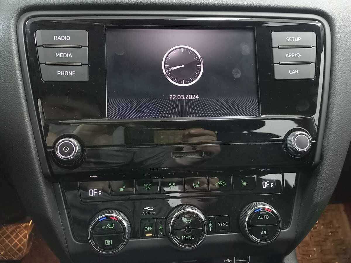 Купить Skoda Octavia с пробегом. Фото: #12