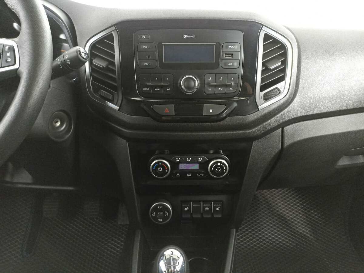 Купить Lada (ВАЗ) XRAY с пробегом. Фото: #13