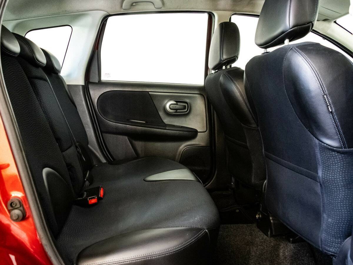 Купить Nissan Note с пробегом. Фото: #11