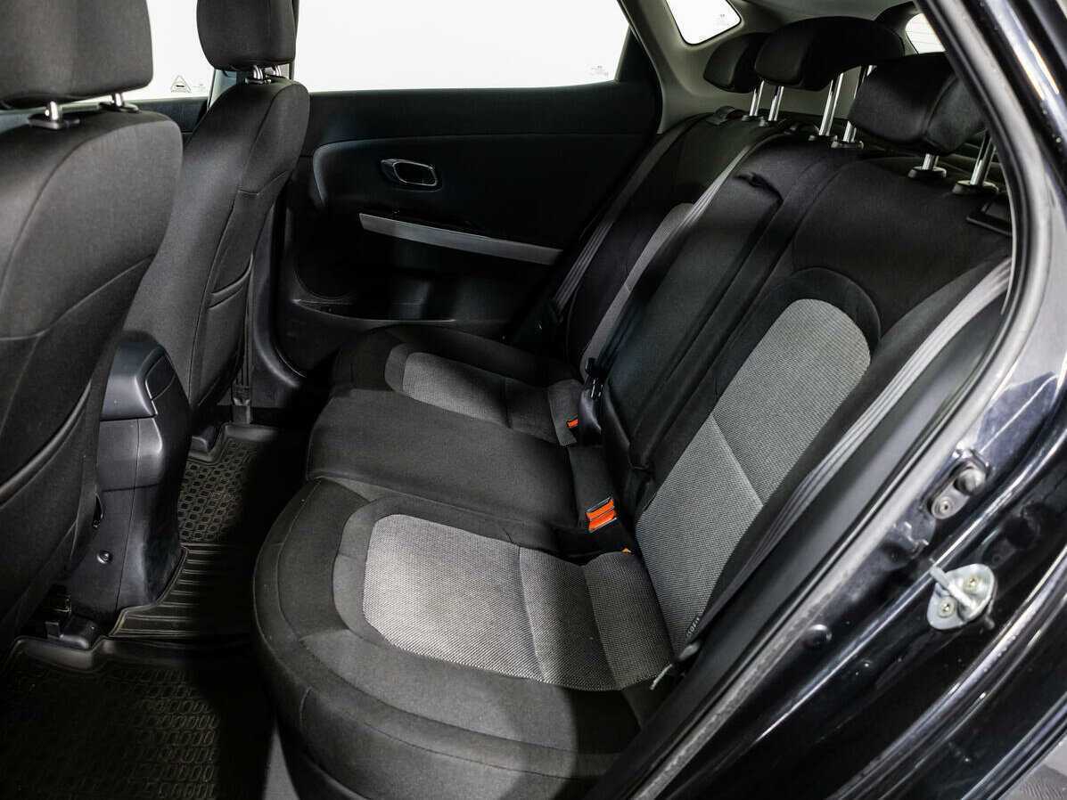Купить Kia Ceed с пробегом. Фото: #8