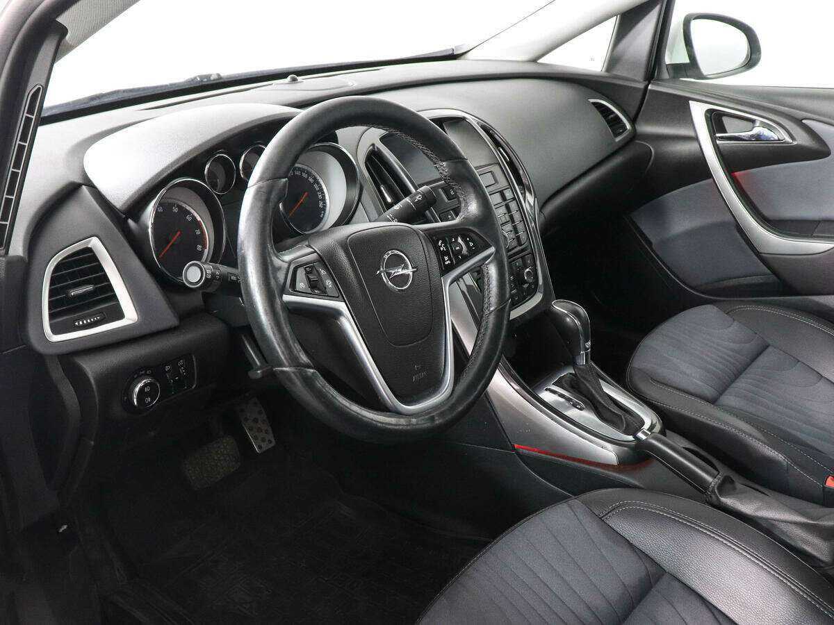 Купить Opel Astra с пробегом. Фото: #8