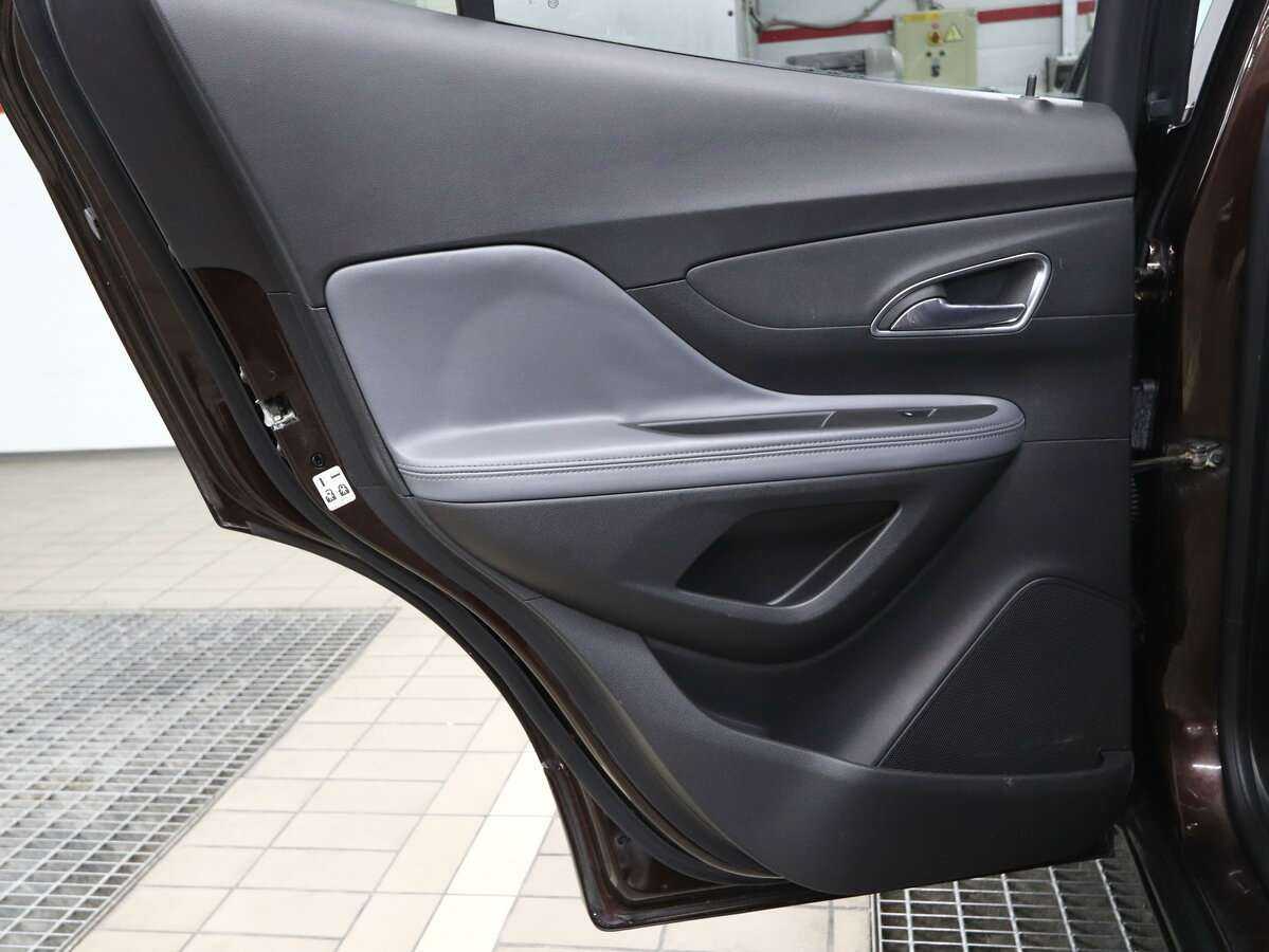 Купить Opel Mokka с пробегом. Фото: #8