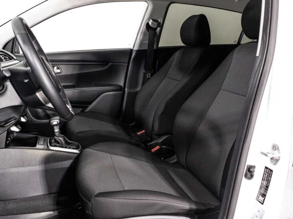 Купить Kia Rio с пробегом. Фото: #11