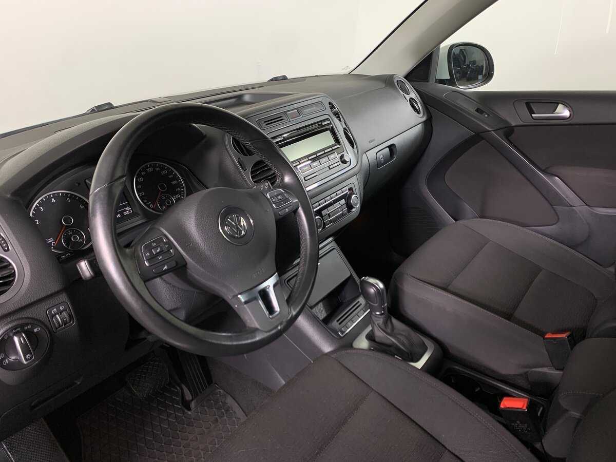 Купить Volkswagen Tiguan с пробегом. Фото: #11
