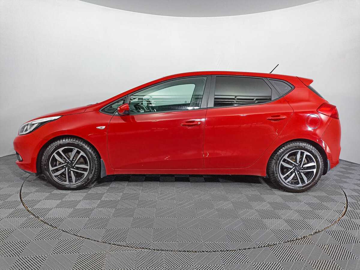 Купить Kia Ceed с пробегом. Фото: #7