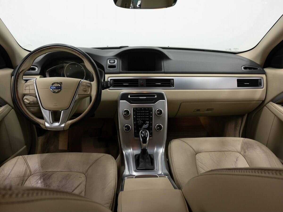 Купить Volvo XC70 с пробегом. Фото: #13