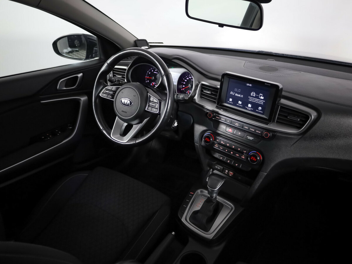 Купить Kia Ceed с пробегом. Фото: #6