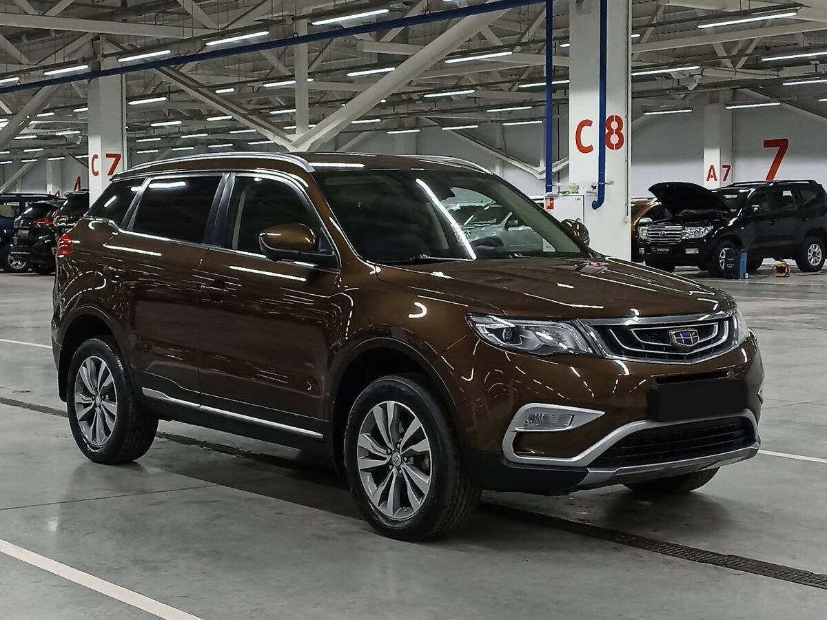 Купить Geely Atlas с пробегом. Фото: #2