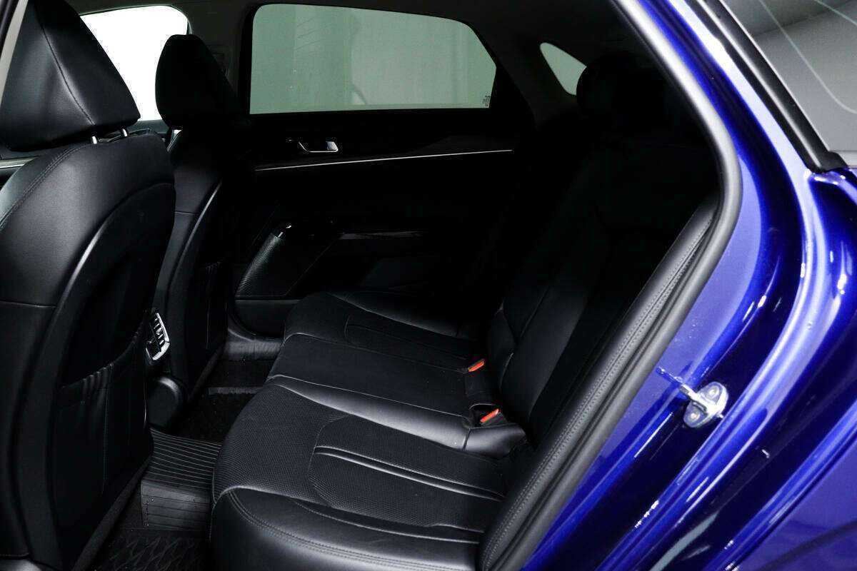 Купить Kia K5 с пробегом. Фото: #11