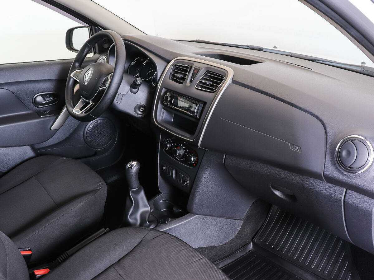 Купить Renault Logan с пробегом. Фото: #7