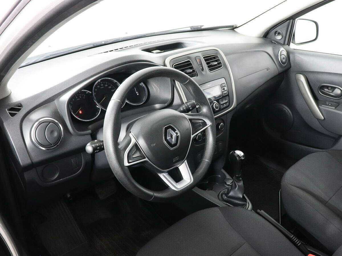 Купить Renault Sandero с пробегом. Фото: #8